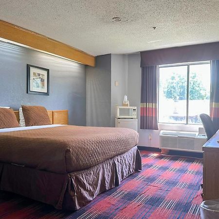 Classic Inn By Oyo I- 240 Near Memphis Airport Ngoại thất bức ảnh